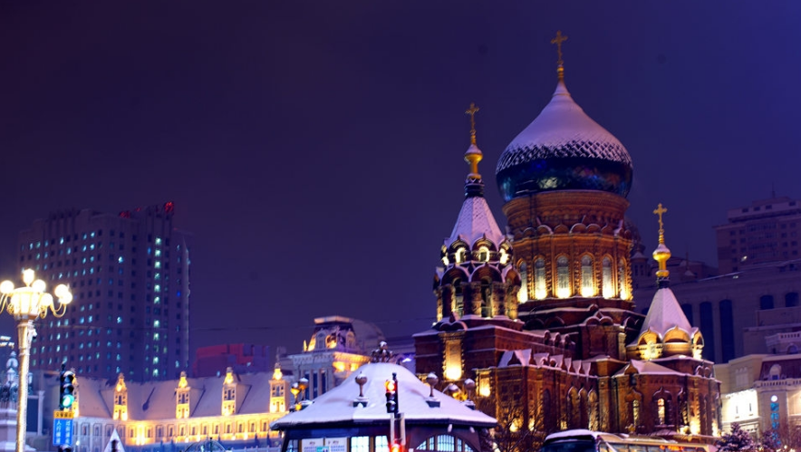 冰城生活全方位指南:探索哈尔滨的四季风情与美食魅力